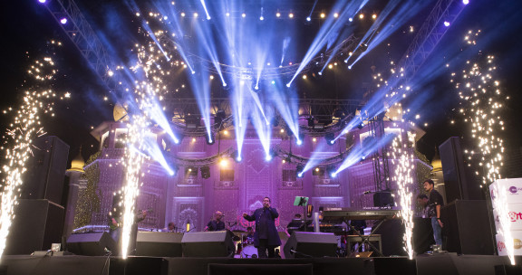 Shankar Ehsaan Loy Live in Concert at Bollywood Parks Dubai - BIG ZEE DIWALI